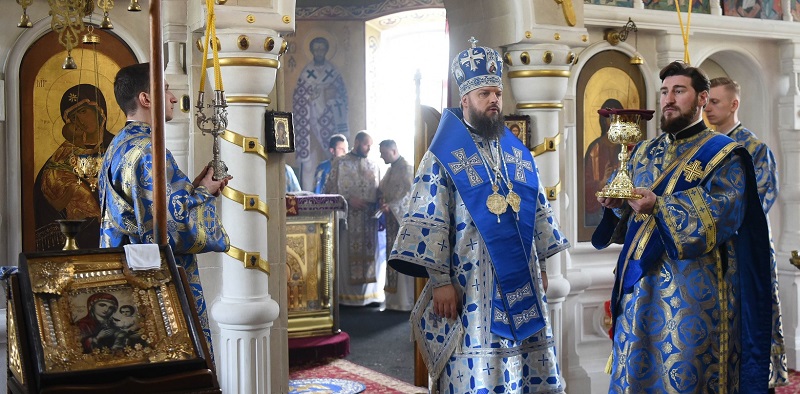 Вшанування Вишгородської ікони Божої Матері: день свята та спільна молитва