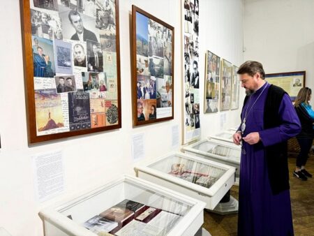 Відкриття виставки «1000 і 1 книжка: з доробку трьох десятиліть» в Музеї книги і друкарства України