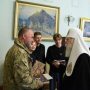 Патріарх Філарет відзначив воїна Сергія Славінського орденом святого Юрія Переможця