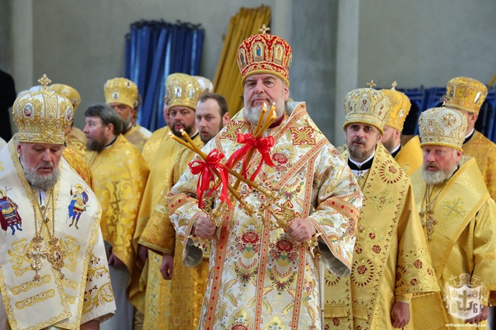 У Тернопільській єпархії ПЦУ відбулась Божественна літургія у день пам’яті Святих Костянтина і Олени