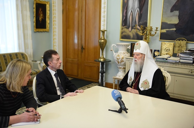 Патріарх Філарет зустрівся з Тимчасово повіреним у справах Іраку в Україні