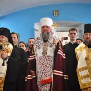 Першосвятительський візит Митрополита Епіфанія на Поділля: молитви за перемогу та єдність України