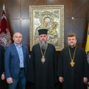 Молитва за мир і єдність: заклик митрополита Епіфанія до українців