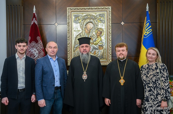 Зустріч Предстоятеля Української Православної Церкви з міським головою Тростянця