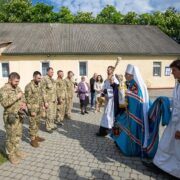 Світле воскресіння: урочиста Велика Пасхальна вечірня з Митрополитом Епіфанієм