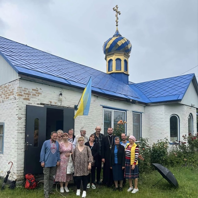 Тіньки святкують перехід парафії до Православної Церкви України