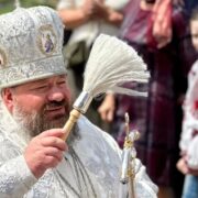 Історичне освячення престолу в Корюківці: ПЦУ зміцнює духовні зв'язки в Україні