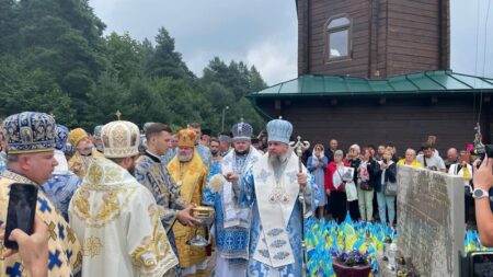 У Лішні заклали наріжний камінь під Меморіал загиблим воїнам