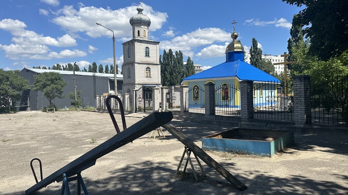 Відновлення після руйнування: запорізький Храм святих апостолів Петра і Павла відсвяткував престольне свято
