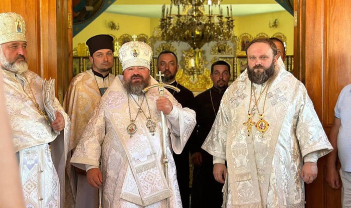 Святкове богослужіння у селищі Десна з нагоди храмового свята Собору архістратига Гавриїла