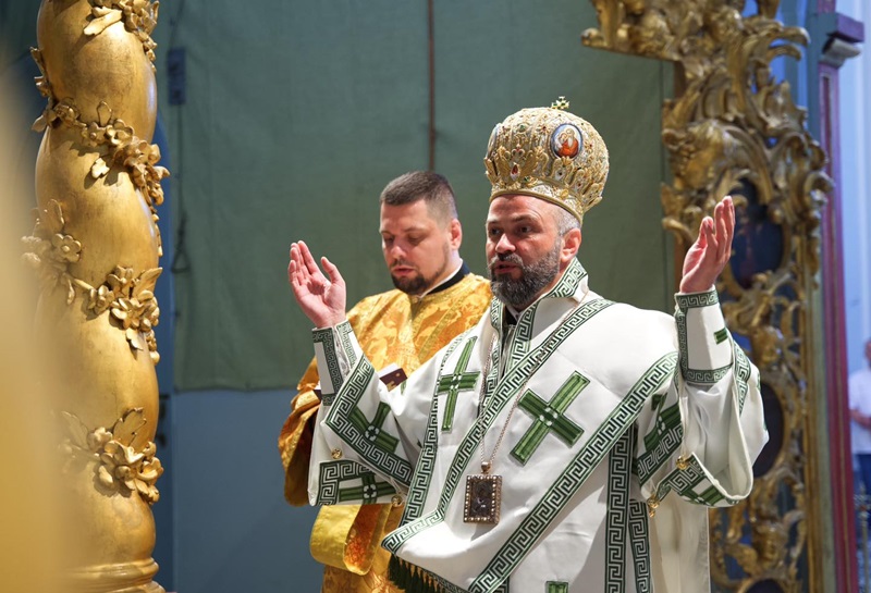 Єпископ Михаїл: Бог завжди поруч з нами і чує наші прохання