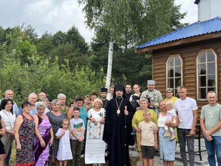Архіпастирський візит єпископа Паїсія до новоутвореної громади села Глибочок