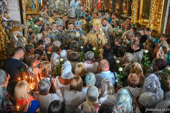 Чудотворна ікона Матері Божої Тернопільської: молитва Митрополита Епіфанія за мир та захисників