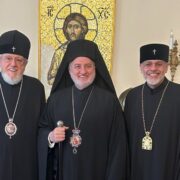 Зустріч ієрархів: архієпископ Елпідофор та митрополит Антоній обговорюють підтримку України