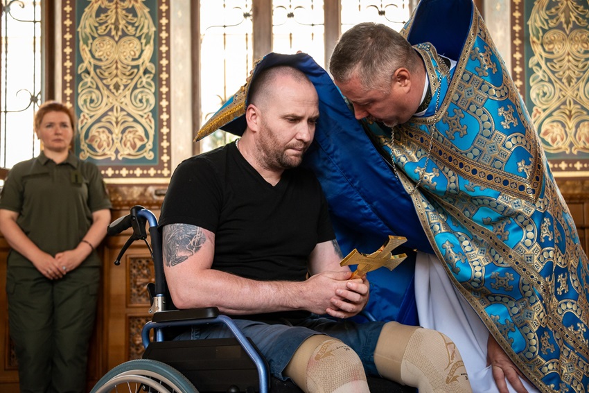У Києво-Печерській лаврі освятили храм для військових: молитва за перемогу