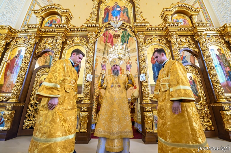 Освячення престолу та храму на честь святих Кузьми і Дем’яна в селі Гійче