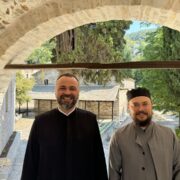 Візит єпископа Команського Михаїла до Волоса: Співпраця та підтримка українських переселенців