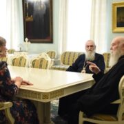 Митрополит Епіфаній звершив освячення скульптури Покрова Богородиці на Львівщині