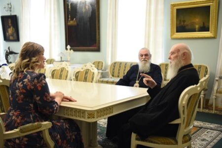 Відома бандуристка Віта-Вікторія Задорожна зустрілася з Патріархом Філаретом