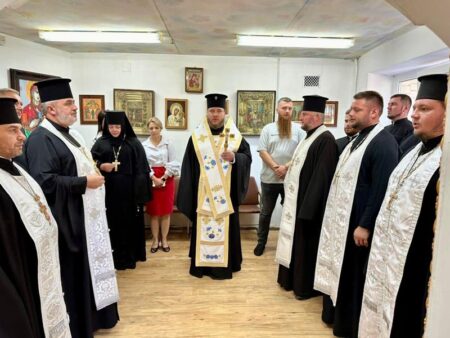 Митрополит Симеон освятив каплицю для літніх людей у Дніпровському пансіонаті