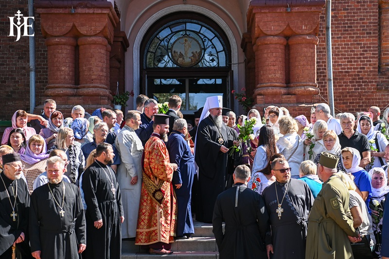 Митрополит Епіфаній: «З Богом ми переможемо!»