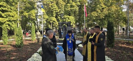 Пам’ятник загиблим воїнам-прикордонникам освячено в Києво-Печерській Лаврі