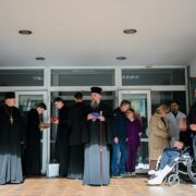 Предстоятель ПЦУ благословив захисників у закарпатській лікарні