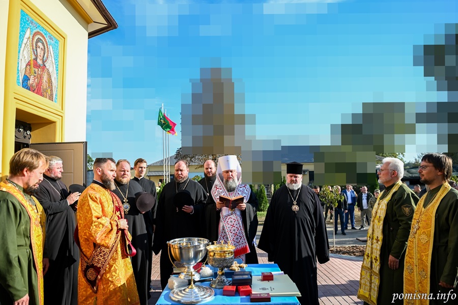 Візит Митрополита Епіфанія до Харкова: освячення дзвіниці та нагородження воїнів