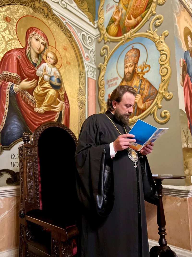 Єпископ Авраамій очолив Всенічне бдіння у Лаврі напередодні 16-ої неділі після П’ятдесятниці