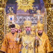 Золотоверхий собор: Митрополит Епіфаній очолив службу за мир в Україні та хіротонію диякона