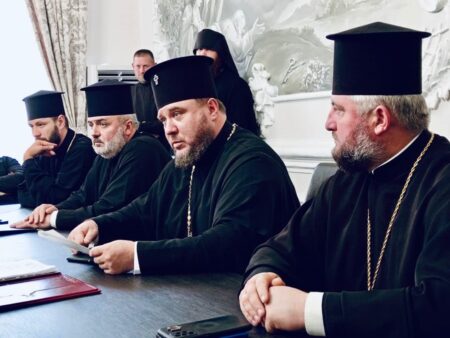 Збори духовенства Дніпропетровської єпархії: єдність заради служіння громаді