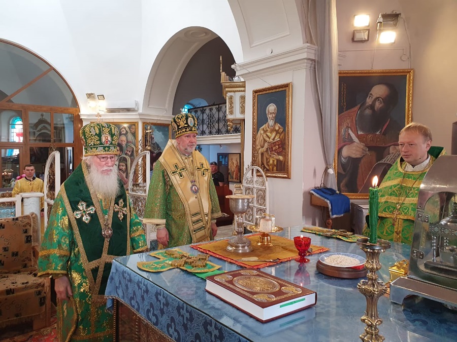 Урочисте вшанування архієпископа Даміана в Стрітенському соборі Херсона