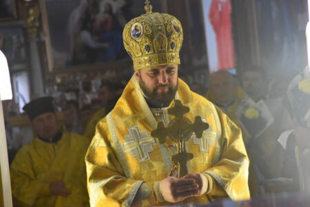Духовний заклик митрополита Іларіона у 1000-й день війни: «Світло завжди перемагає»
