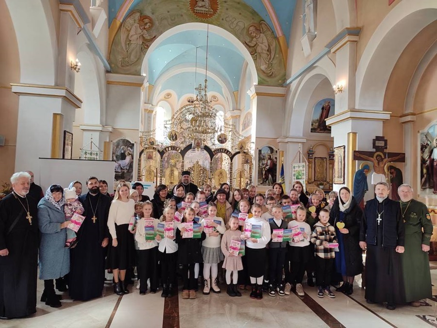 Семінар для вчителів недільних шкіл у Радивилові: віра та патріотизм для молодого покоління