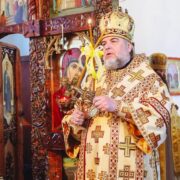 Літургія у храмі Архістратига Михаїла в Райківцях: молилися за воїнів та упокій рідних