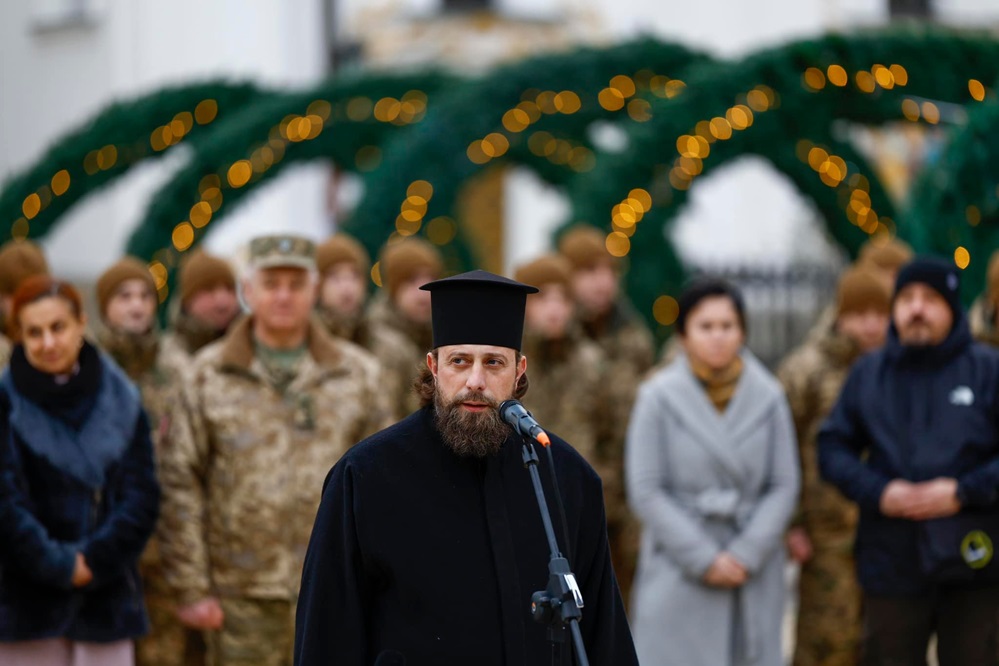 Вшанування пам’яті та любов до ближніх: у Лаврі привітали дітей загиблих військових зі святам