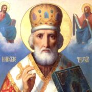 6 грудня: Митрополит Київський і всієї України очолив Божественну літургію в Києві