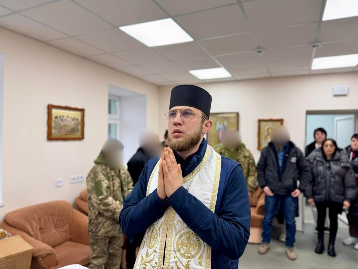 Коляда та молитва: як святкують Різдво у капличці святого Пантелеймона