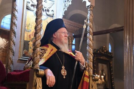 Божественна літургія та Велика Вечірня: урочисте храмове свято Святого Миколая