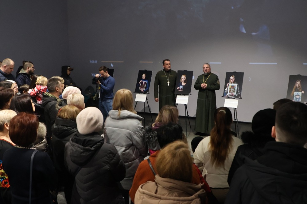 «З любов’ю, на пам’ять…»: у Дніпрі вшанували Героїв України