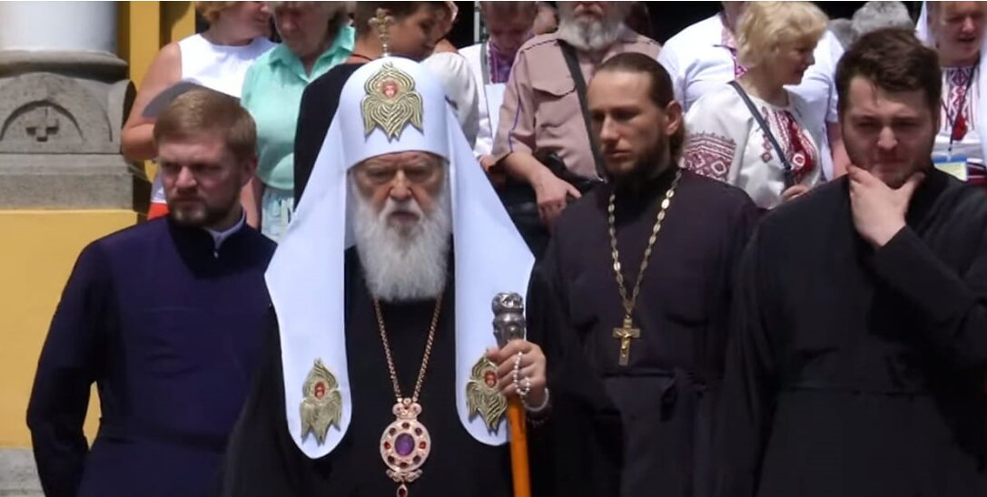 96 років віри, боротьби і служіння: народне вітання Патріарху Філарету