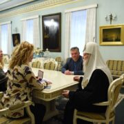 Волонтери отримали ордени від Патріарха Київського