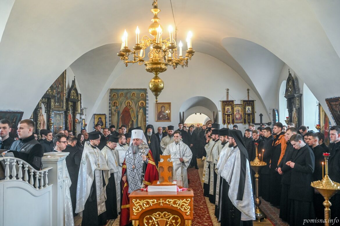 Митрополит Епіфаній очолив панахиду за професором Чокалюком у роковини упокоєння