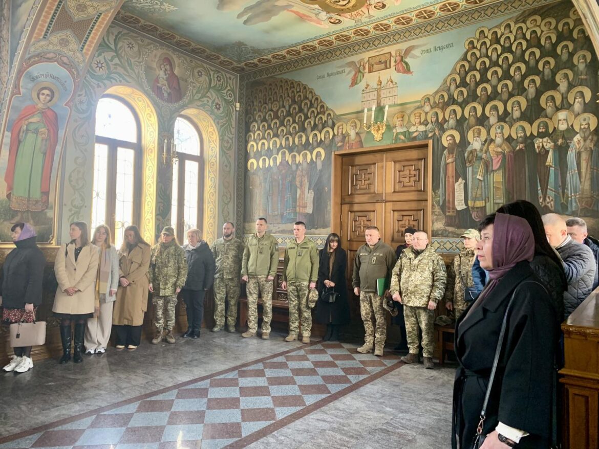У військовому храмі Лаври помолилися за новітніх Героїв України