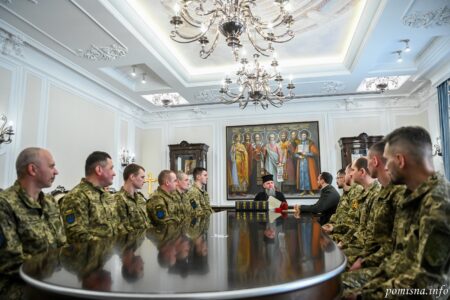 Блаженнійший Митрополит Епіфаній нагородив військових та капелана Окремої президентської бригади