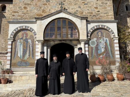 Афон: молитва українських паломників на Святій Горі