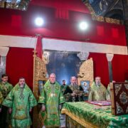 Урочисте богослужіння у Києво-Печерській Лаврі: Митрополит Епіфаній виголосив молитву за Україну
