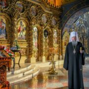 Митрополит Епіфаній очолив Великодні богослужіння у Свято-Михайлівському Золотоверхому соборі