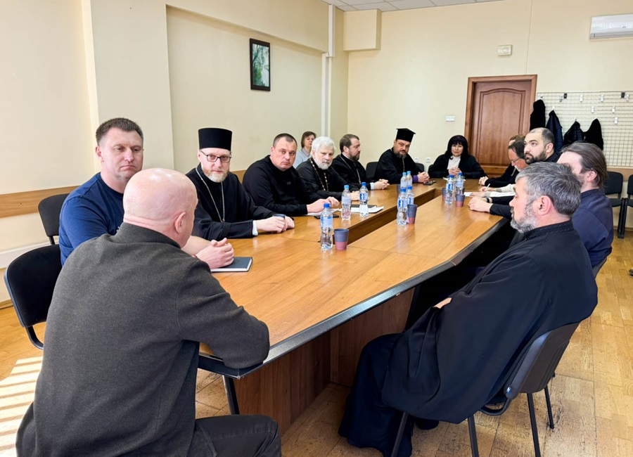 У Голосіївському районі обговорили безпечне святкування Великодня в умовах війни