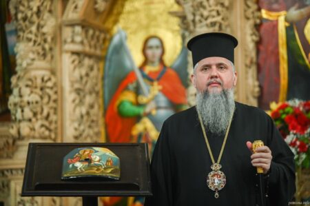 Пошта свободи: ікони на броні перетворилися на маркову серію за участі Епіфанія